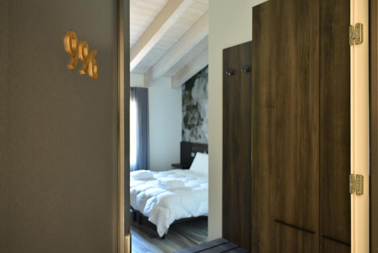 Royal Garden Luxury Rooms Padova Exterior foto