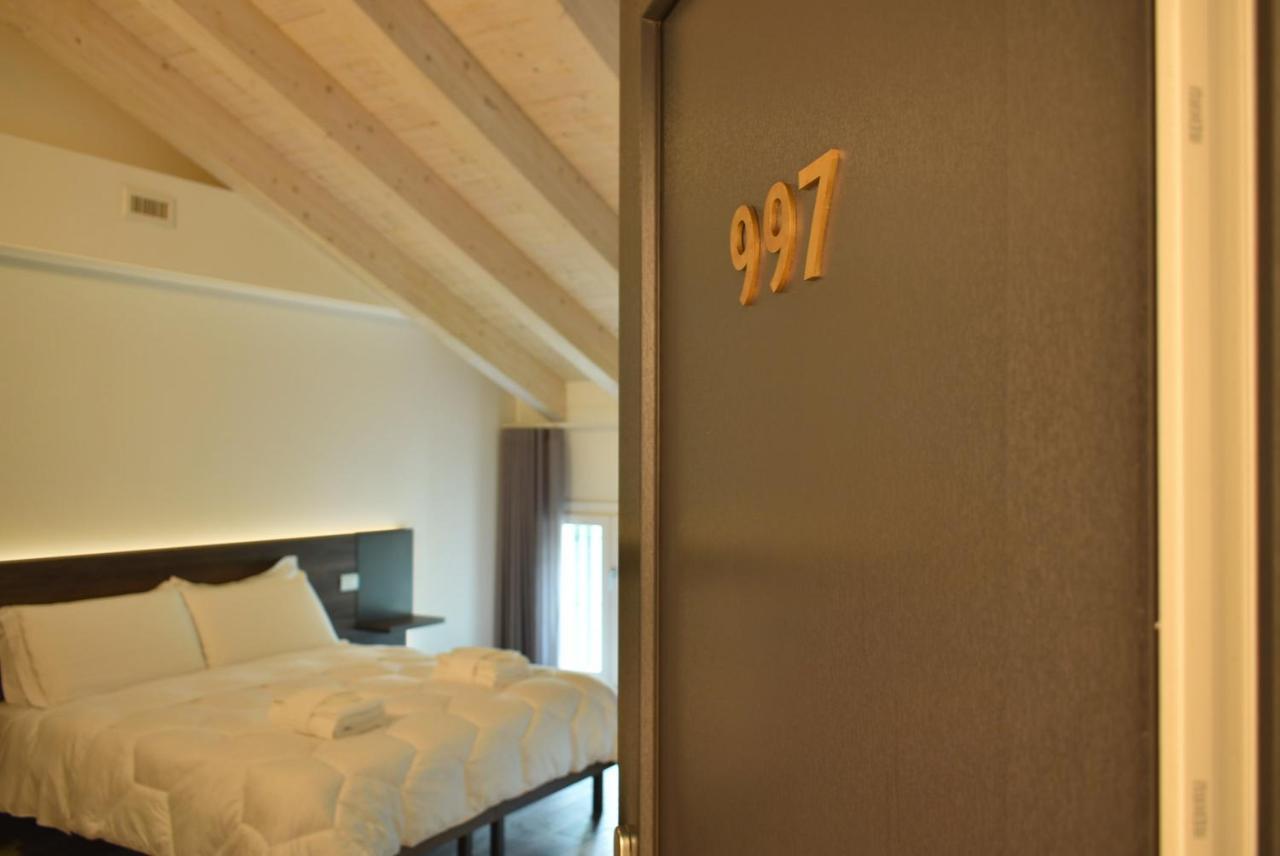 Royal Garden Luxury Rooms Padova Exterior foto